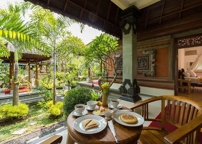 Guest house Asik Bali House 2*