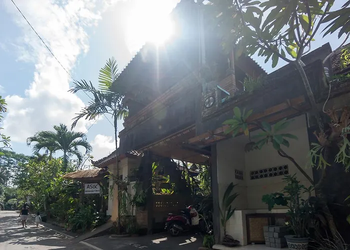 Guest house Asik Bali House