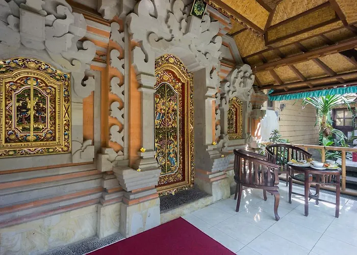 Guest house Asik Bali House 2*