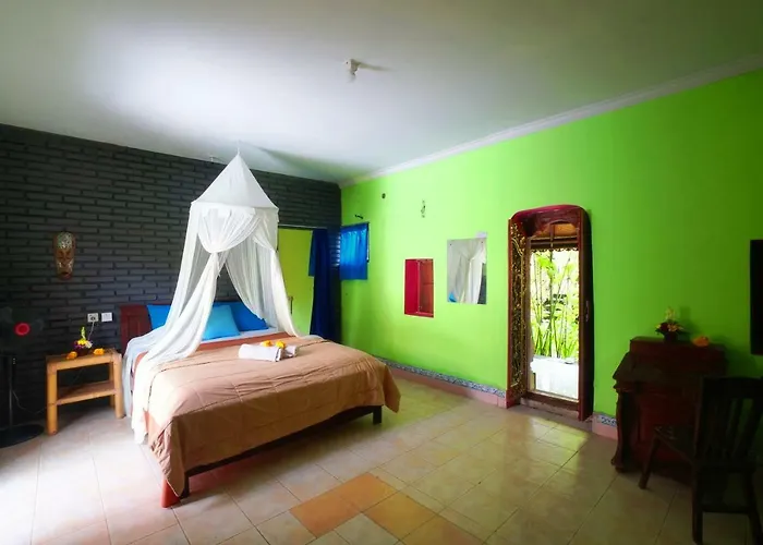 Asik Bali House Guest house 2*